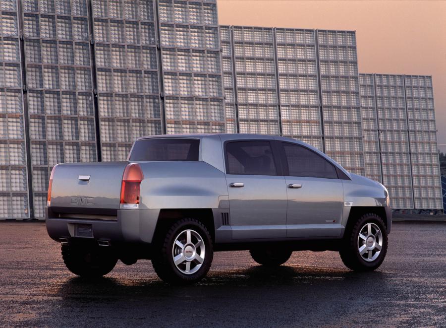  GMC Terra4 Concept 2002 года  (фото 9 из 16)